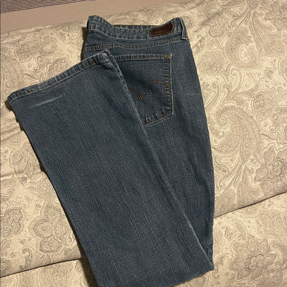 Levi’s Boot Leg Jeans 34 - Picture 2 of 7